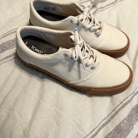 Tom’s Cheetah Print Sole - Picture 3 of 4